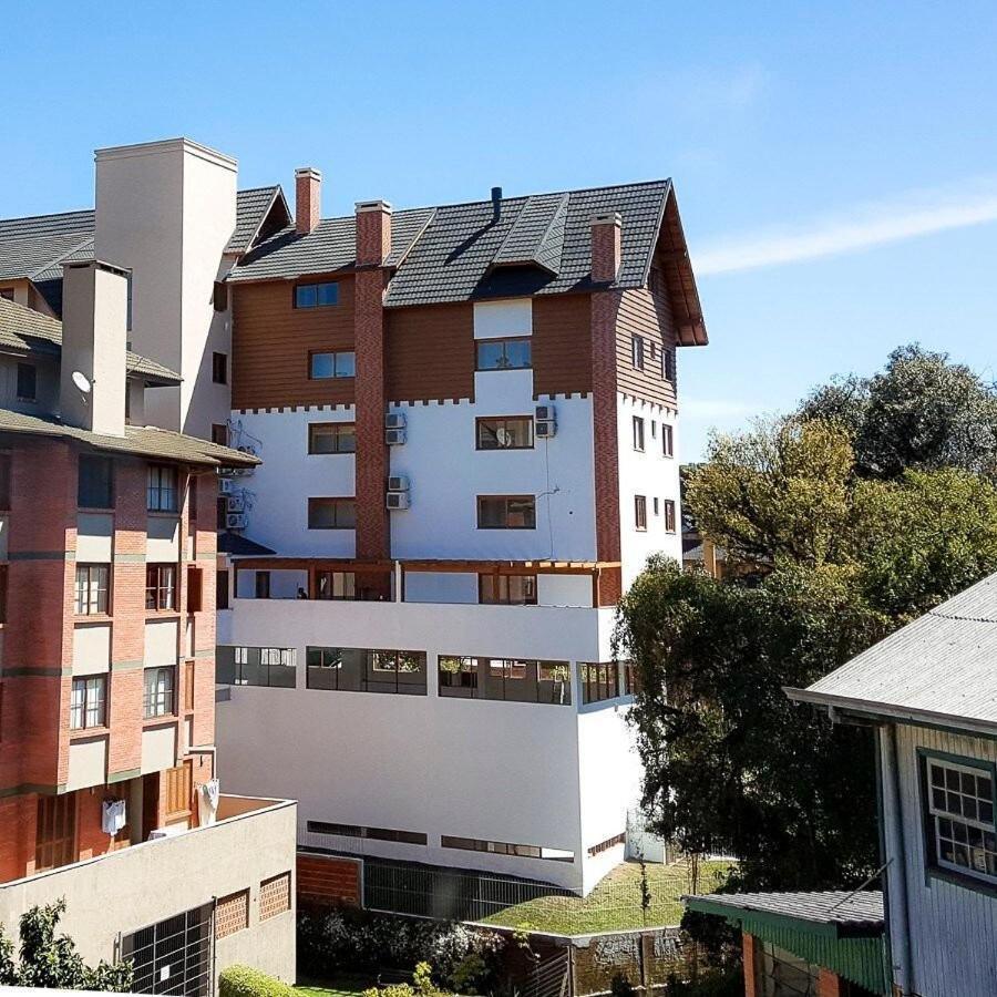 Solar Da Encosta 305 - Espaco E Conforto No Centro Gramado Esterno foto